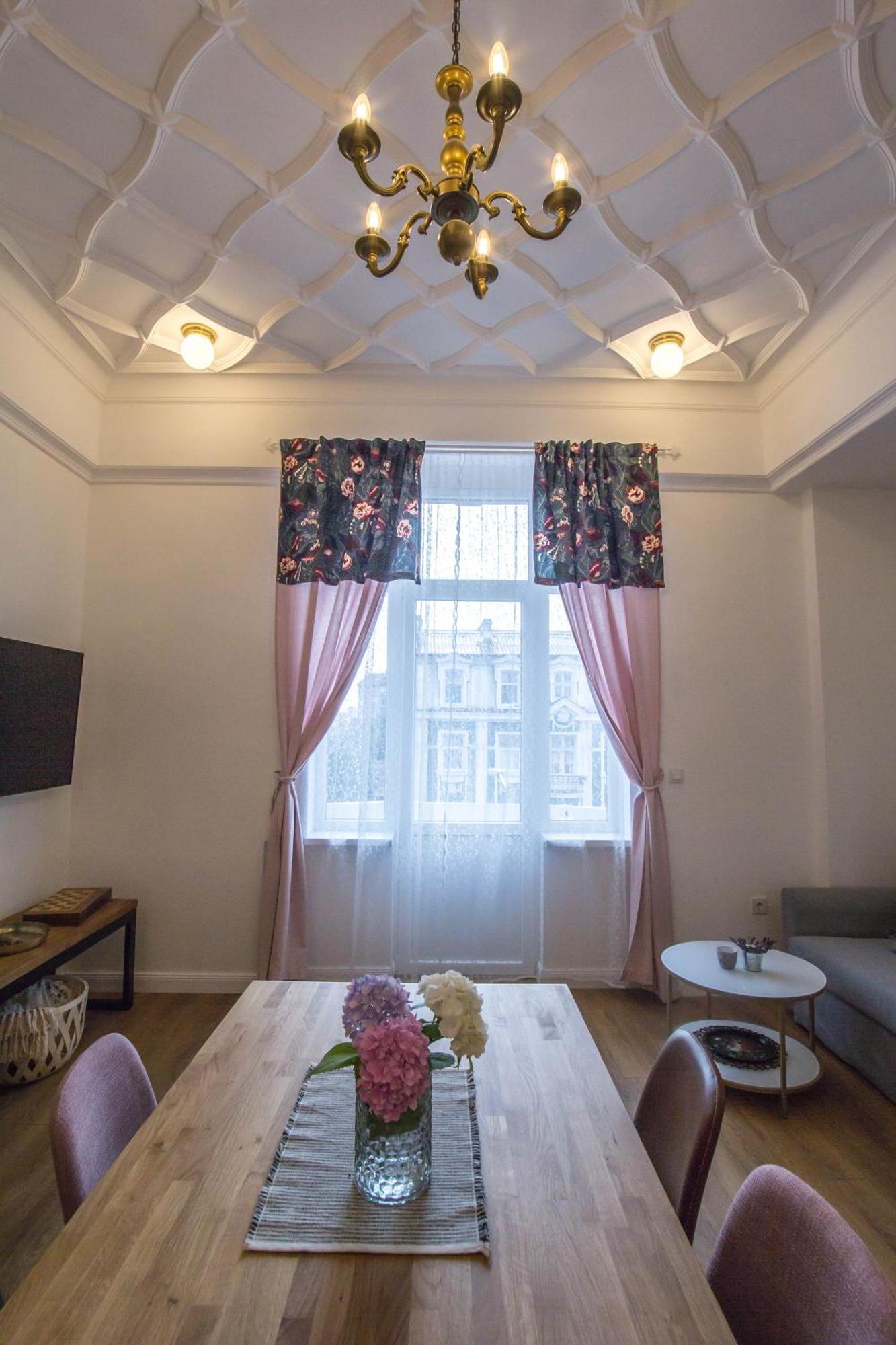 Lion'S Bridge Boutique 2Bdrm Apt, Top Center Gem Sofia Exterior foto